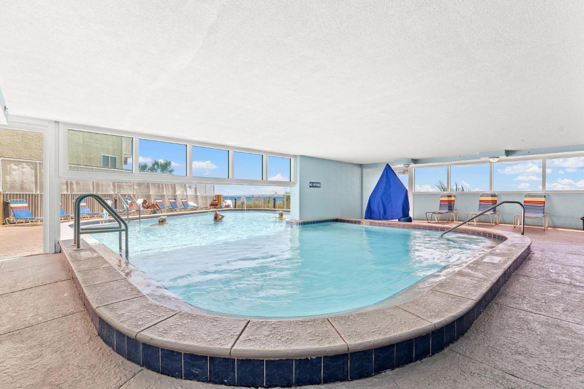 Tropic Winds 703 Holiday home *