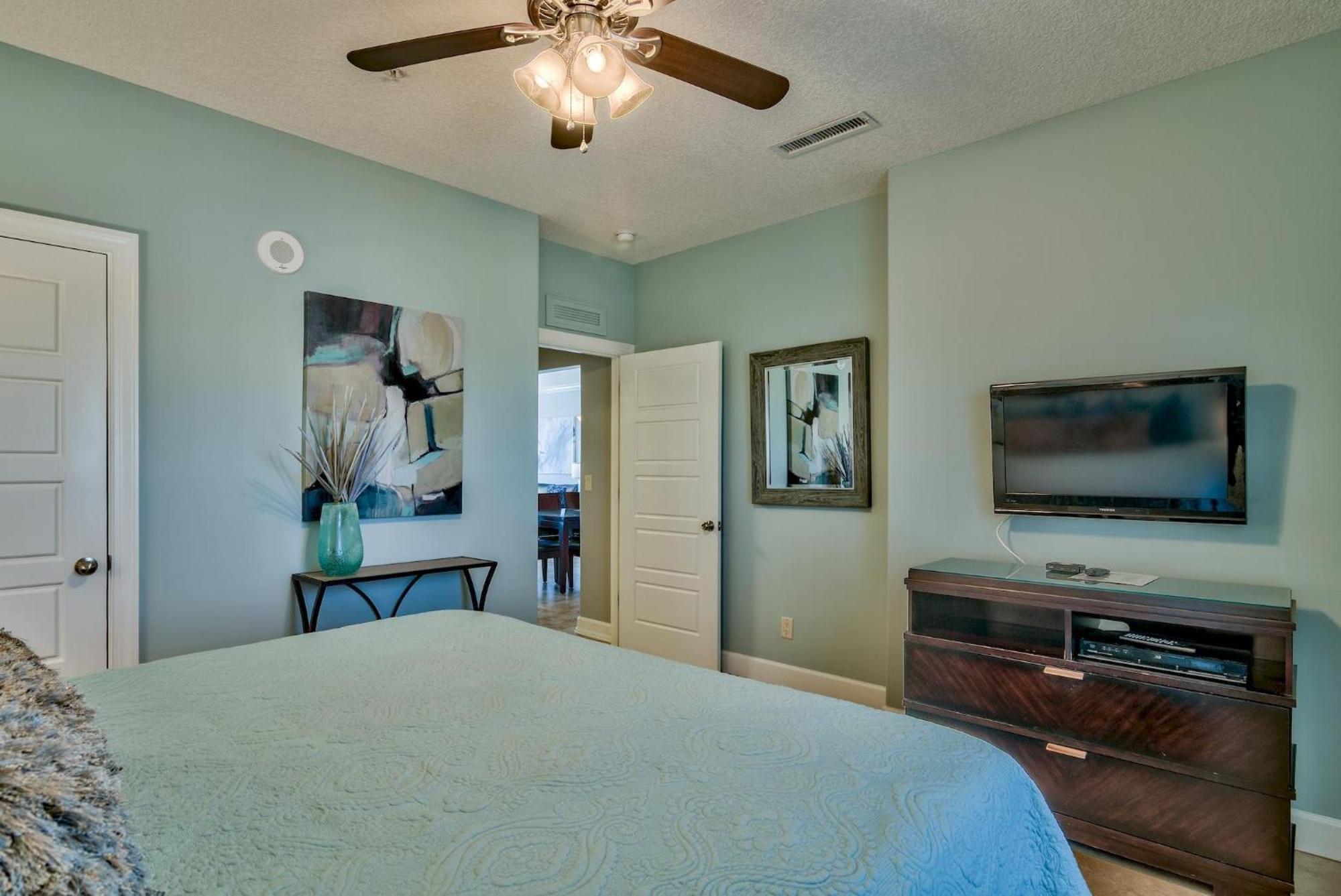 Tropic Winds 703 Holiday home *
