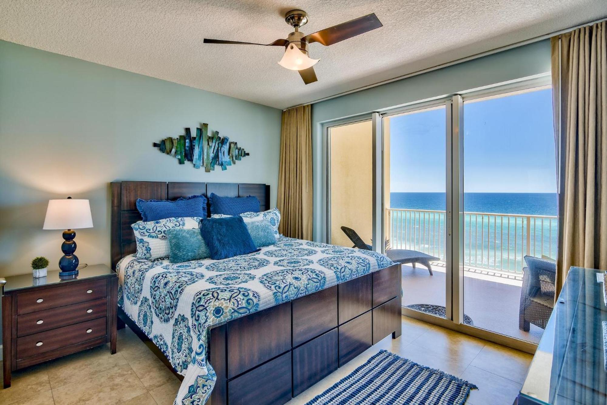 Tropic Winds 703 Holiday home